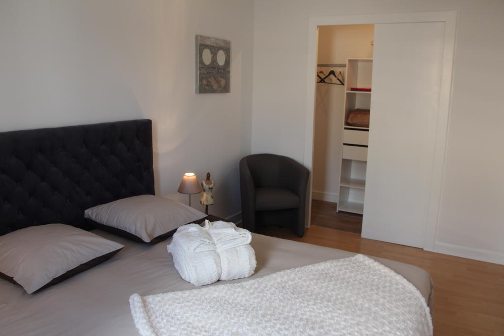 Apart'Hotel Les Floralies Roanne Bilik gambar
